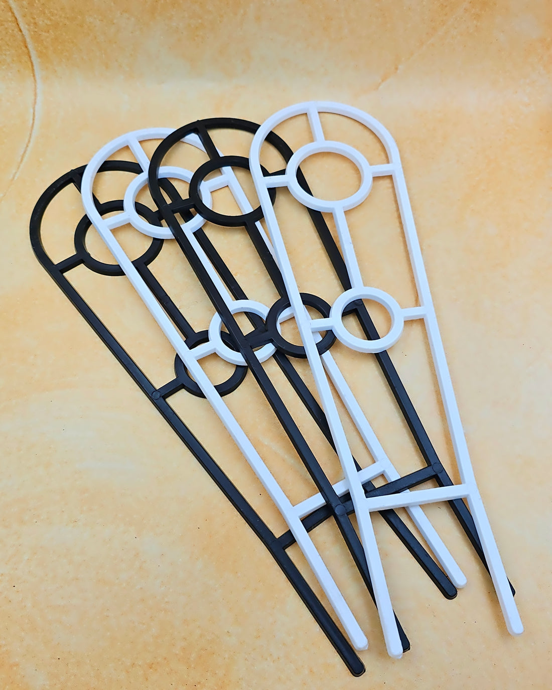 30cm Plastic Ladder - Plant Trellis Round Top